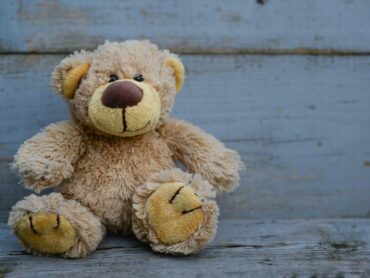 teddybeer als symbool van troost bij omgaan met verdriet